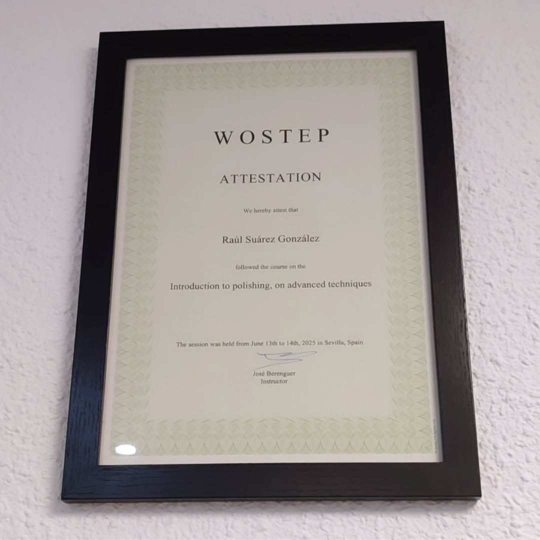 Equipo con certificaciones ANPRE/WOSTEP